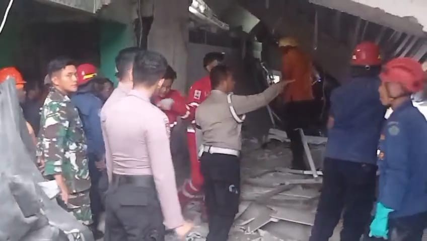 Bangunan Musala Ponpes Al Khoziny Buduran Sidoarjo Ambruk 